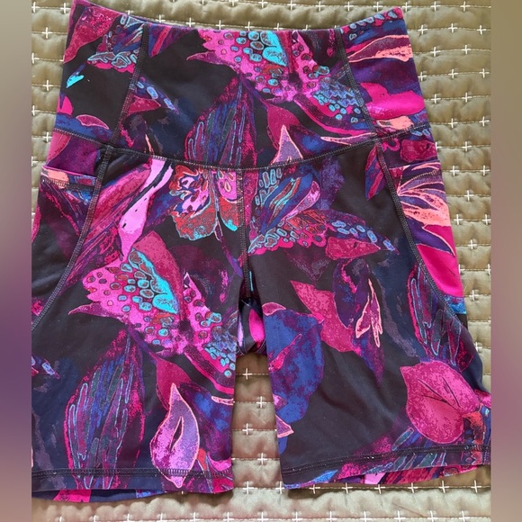 all in motion Pants - All in Motion Women's Floral Bike Shorts, Size Small